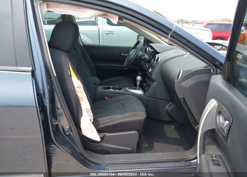 2015 NISSAN ROGUE SELECT S VIN: JN8AS5MT5FW667401