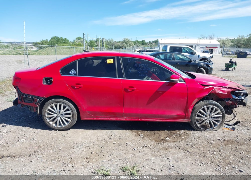 2011 VOLKSWAGEN JETTA 2.5L SEL VIN: 3VWLX7AJ8BM394448
