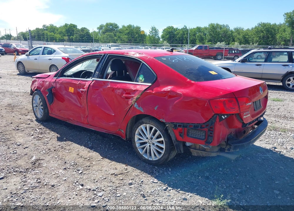 2011 VOLKSWAGEN JETTA 2.5L SEL VIN: 3VWLX7AJ8BM394448