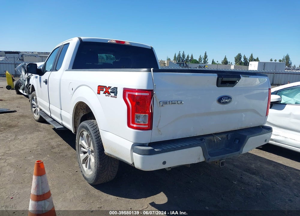 2017 FORD F-150 XL VIN: 1FTFX1EF0HKD60202