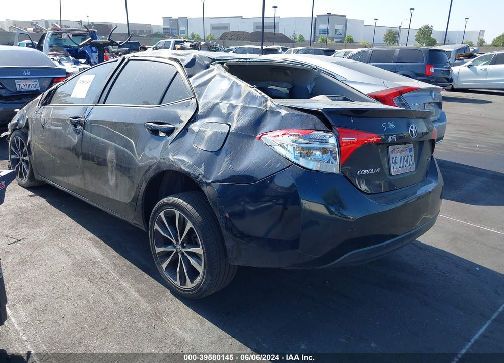 2018 TOYOTA COROLLA SE VIN: 5YFBURHE2JP775778