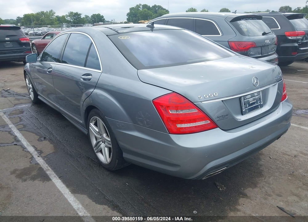 2012 MERCEDES-BENZ S 550 VIN: WDDNG7DB1CA471729