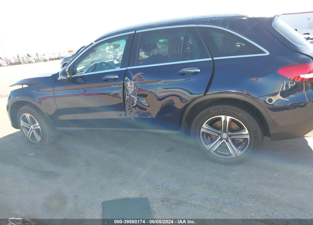 2017 MERCEDES-BENZ GLC 300 4MATIC VIN: WDC0G4KB0HF166801
