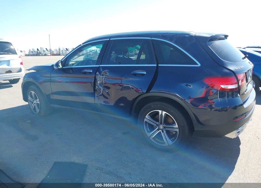 2017 MERCEDES-BENZ GLC 300 4MATIC VIN: WDC0G4KB0HF166801