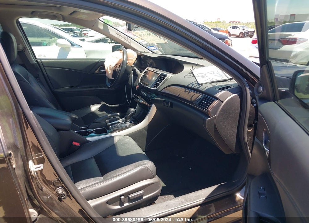 2016 HONDA ACCORD EX-L VIN: 1HGCR2F89GA050011