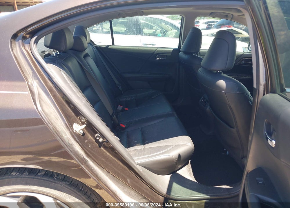 2016 HONDA ACCORD EX-L VIN: 1HGCR2F89GA050011