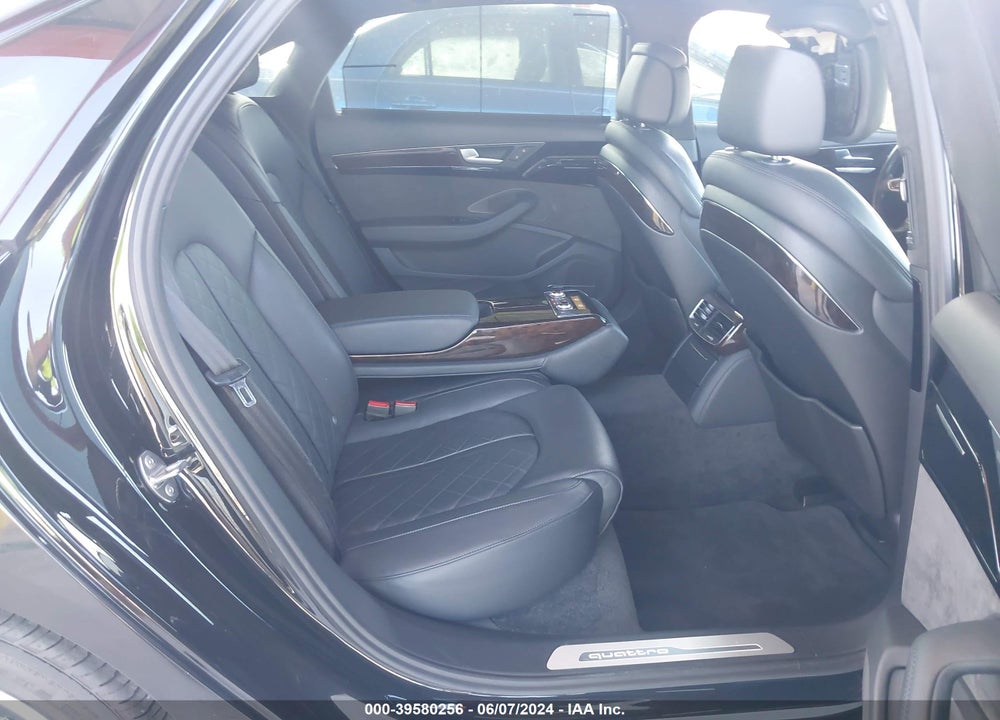 2016 AUDI A8 L 4.0T SPORT VIN: WAU43AFD7GN005280
