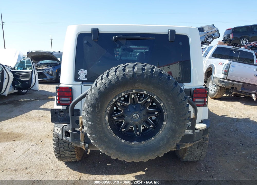 2016 JEEP WRANGLER UNLIMITED SAHARA VIN: 1C4BJWEG0GL173542