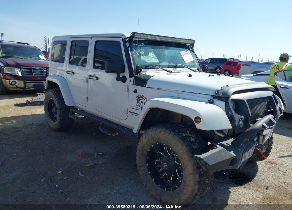 2016 JEEP WRANGLER UNLIMITED SAHARA VIN: 1C4BJWEG0GL173542