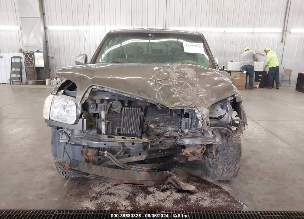 2006 TOYOTA TUNDRA SR5 V8 VIN: 5TBDT44126S547904