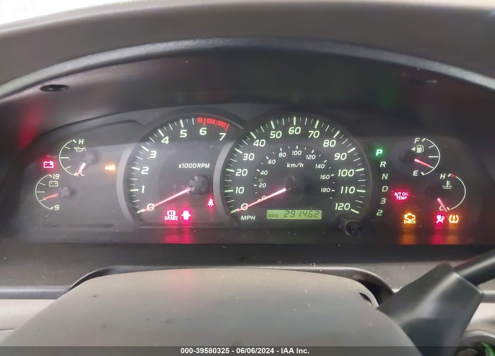 2006 TOYOTA TUNDRA SR5 V8 VIN: 5TBDT44126S547904