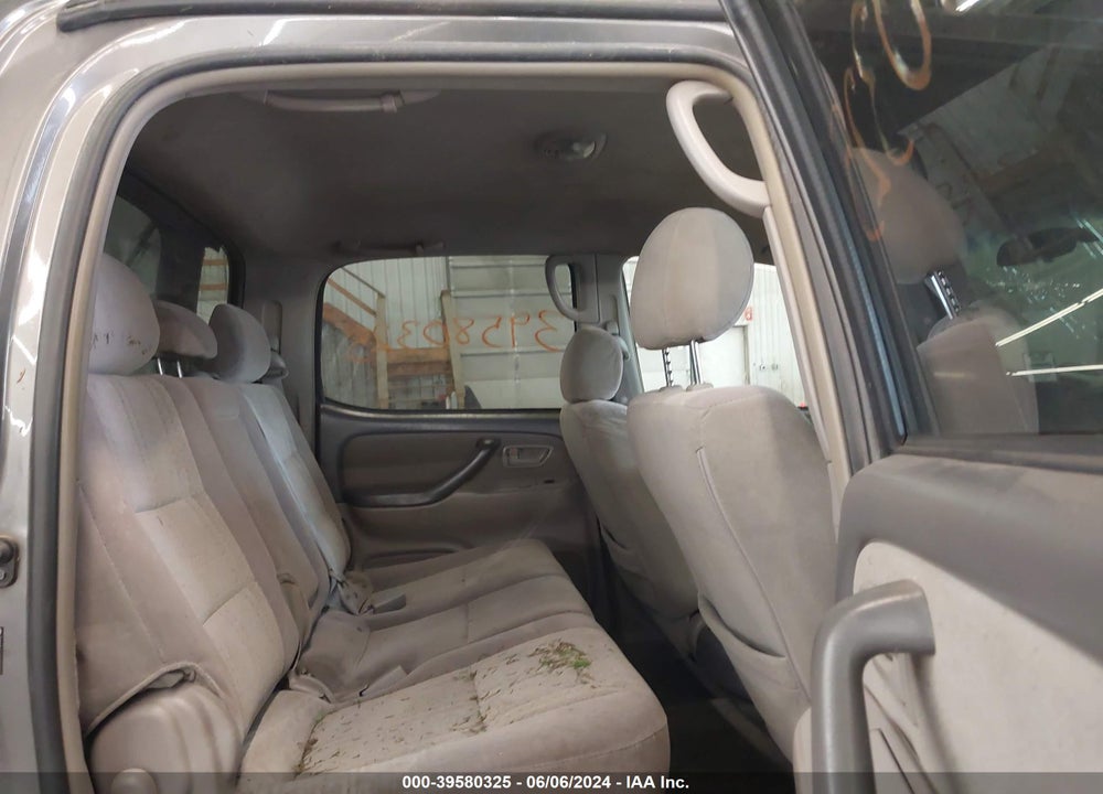 2006 TOYOTA TUNDRA SR5 V8 VIN: 5TBDT44126S547904