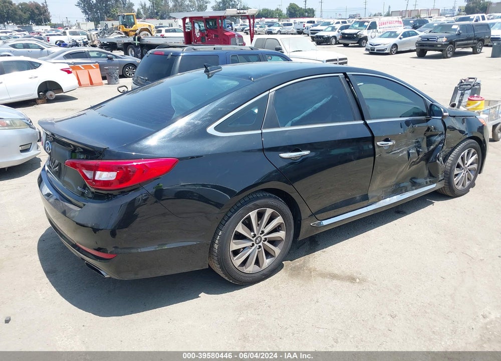 2015 HYUNDAI SONATA SPORT VIN: 5NPE34AF3FH088674