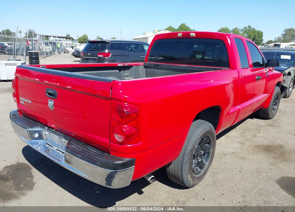 2005 DODGE DAKOTA SLT VIN: 1D7HE42K35S256533