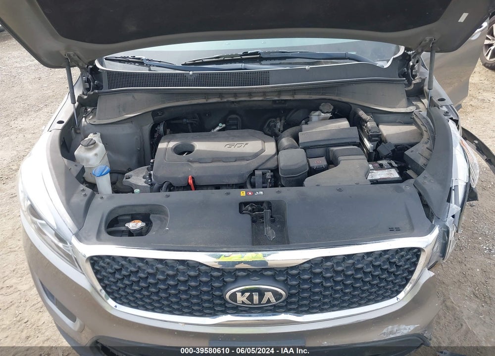 2016 KIA SORENTO 2.4L L VIN: 5XYPG4A30GG041498