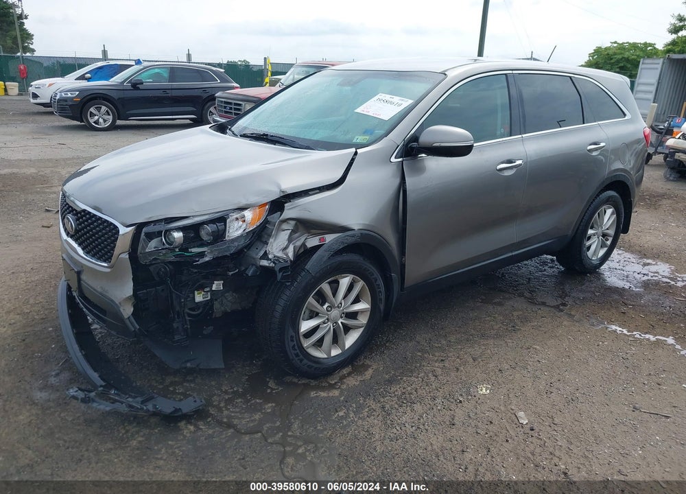 2016 KIA SORENTO 2.4L L VIN: 5XYPG4A30GG041498