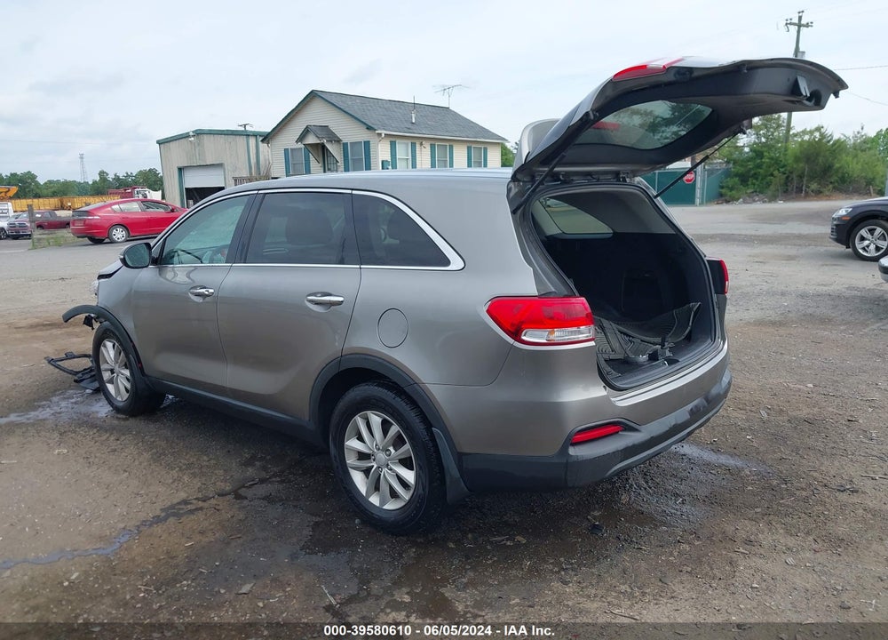 2016 KIA SORENTO 2.4L L VIN: 5XYPG4A30GG041498