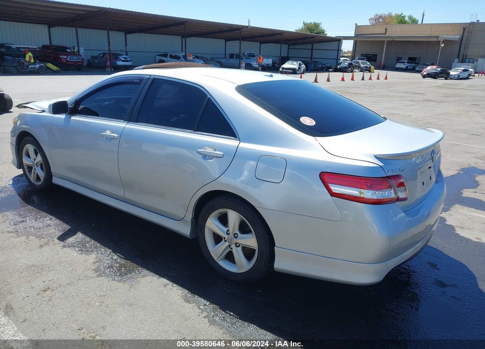 2011 TOYOTA CAMRY SE VIN: 4T1BF3EK1BU156350