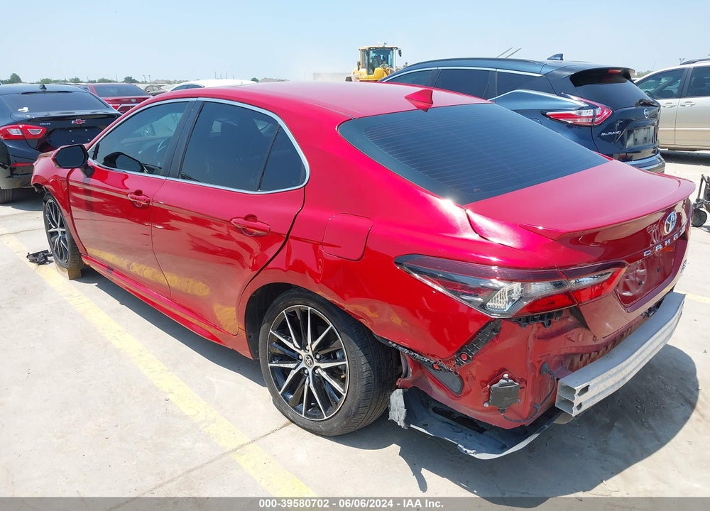 2022 TOYOTA CAMRY SE AWD VIN: 4T1T11BK2NU064194