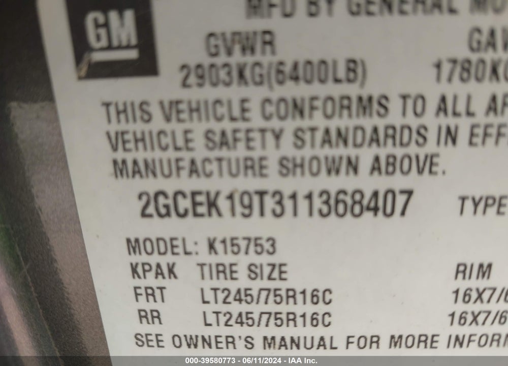 2001 CHEVROLET SILVERADO 1500 LS VIN: 2GCEK19T311368407