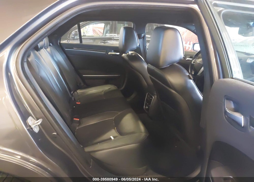 2013 CHRYSLER 300C VIN: 2C3CCAETXDH694442
