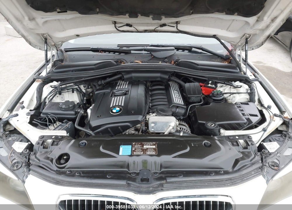 2008 BMW 528I VIN: WBANU53518C110223