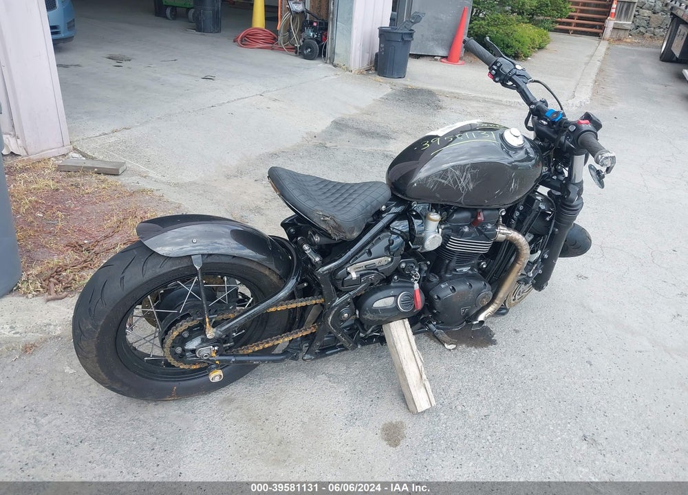 2023 TRIUMPH MOTORCYCLE BONNEVILLE BOBBER VIN: SMTD53HL4PTBE7420