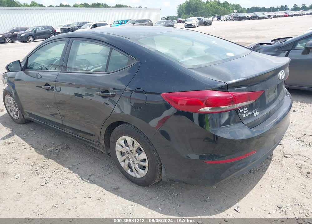 2018 HYUNDAI ELANTRA SE VIN: 5NPD74LF3JH223156