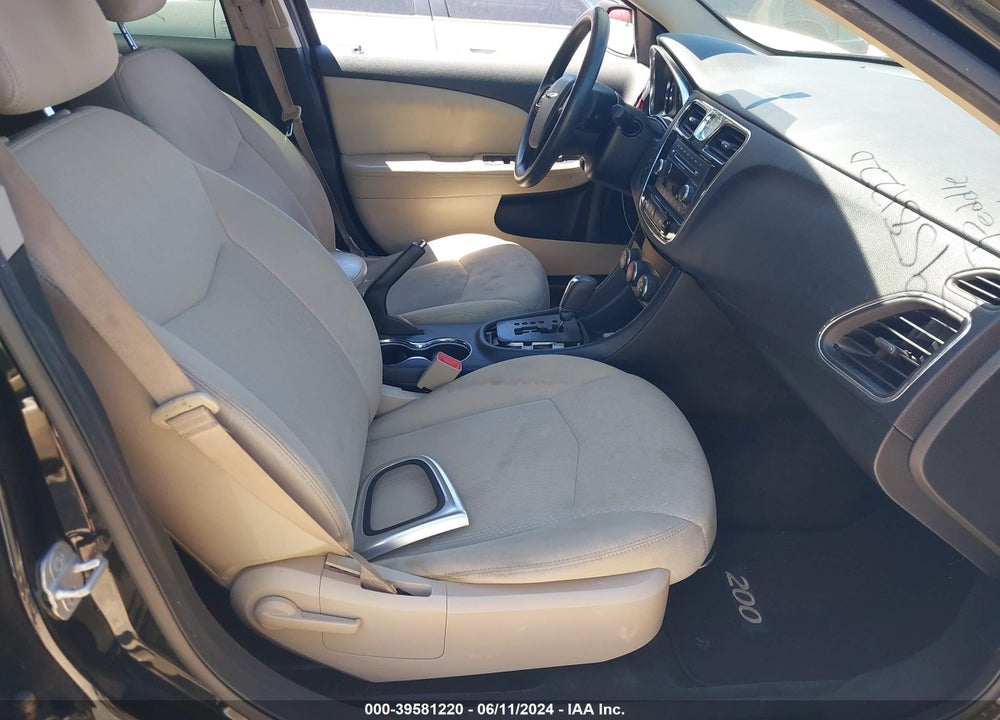 2012 CHRYSLER 200 LX VIN: 1C3CCBAGXCN184046