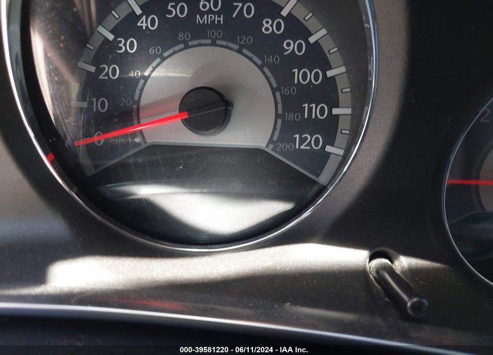 2012 CHRYSLER 200 LX VIN: 1C3CCBAGXCN184046