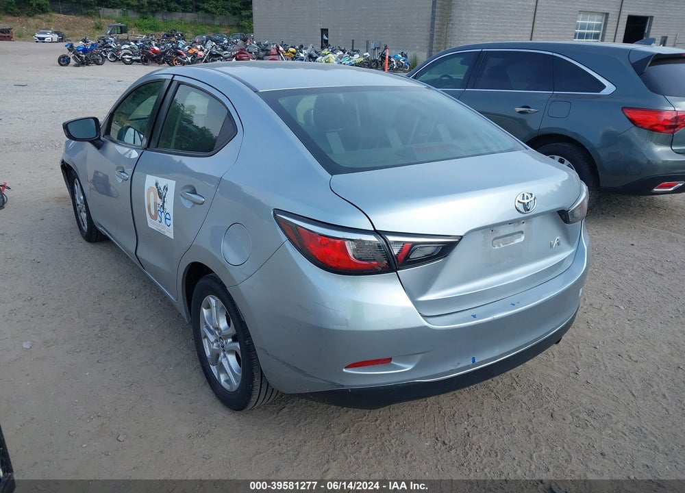 2018 TOYOTA YARIS IA VIN: 3MYDLBYV1JY304032