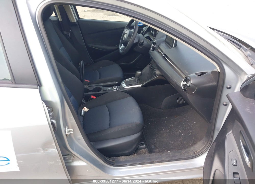 2018 TOYOTA YARIS IA VIN: 3MYDLBYV1JY304032