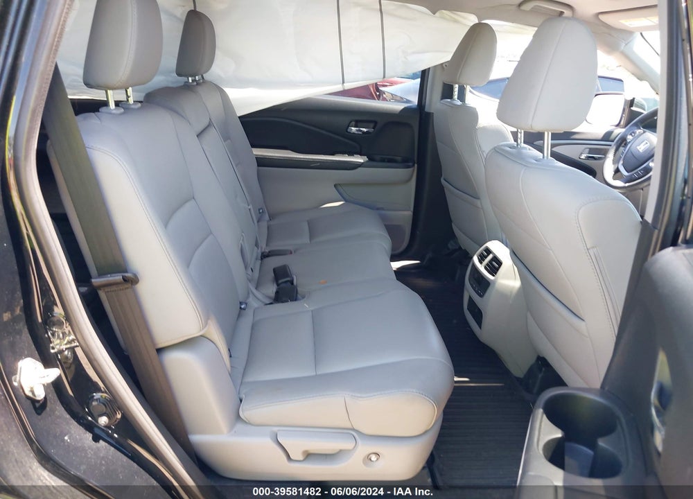 2017 HONDA PILOT EX-L VIN: 5FNYF6H50HB027006