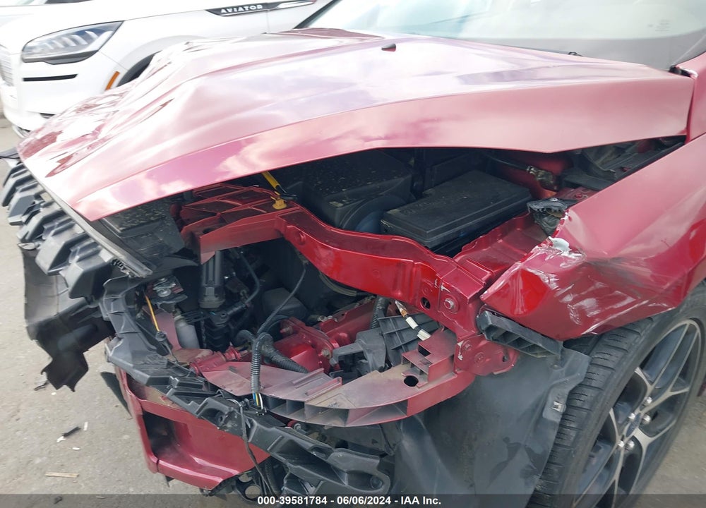 2015 FORD FOCUS SE VIN: 1FADP3K29FL291673