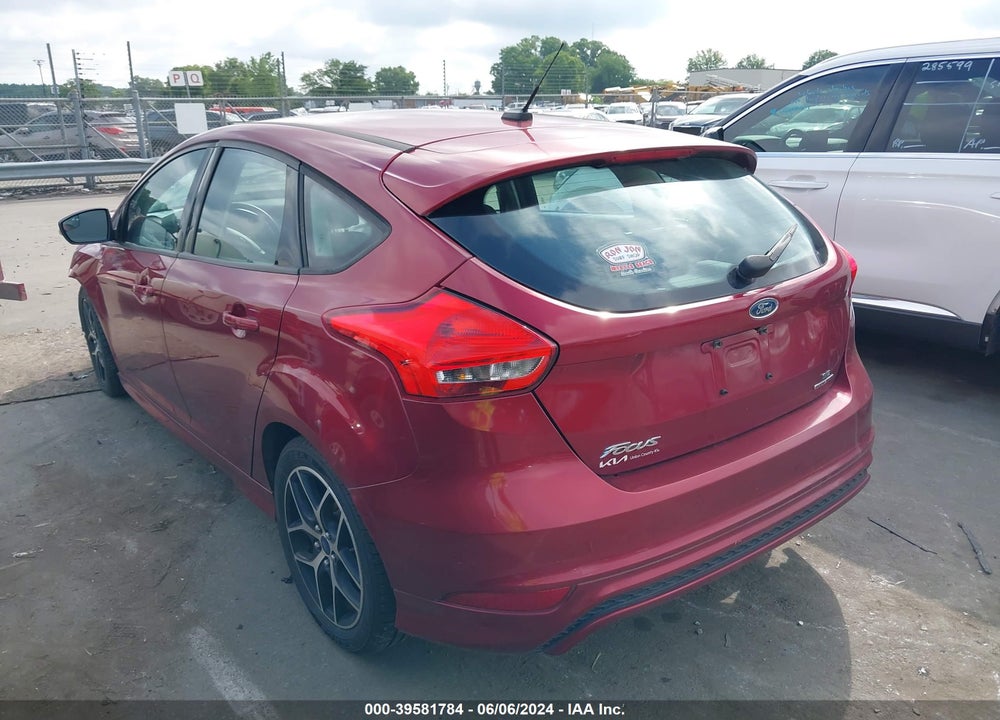 2015 FORD FOCUS SE VIN: 1FADP3K29FL291673