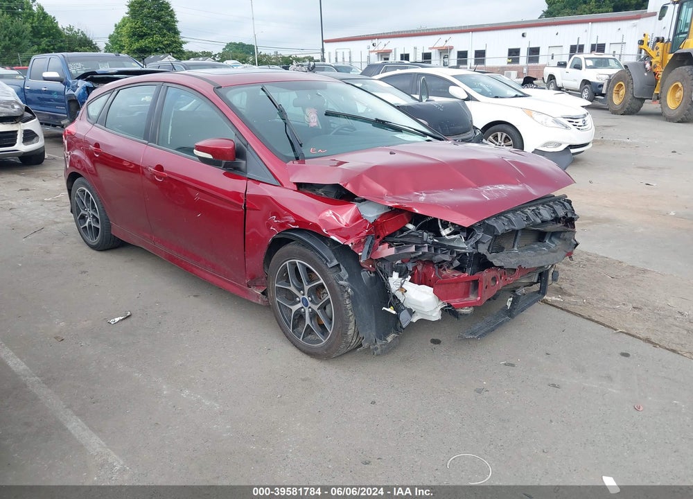 2015 FORD FOCUS SE VIN: 1FADP3K29FL291673