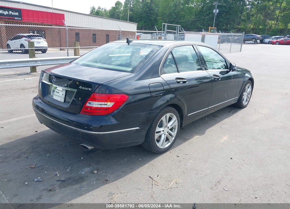 2014 MERCEDES-BENZ C 300 LUXURY 4MATIC/SPORT 4MATIC VIN: WDDGF8AB7EG188533