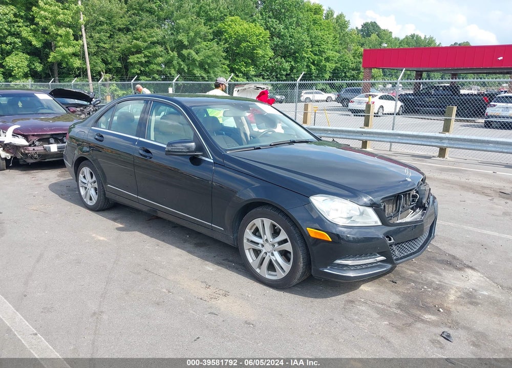2014 MERCEDES-BENZ C 300 LUXURY 4MATIC/SPORT 4MATIC VIN: WDDGF8AB7EG188533