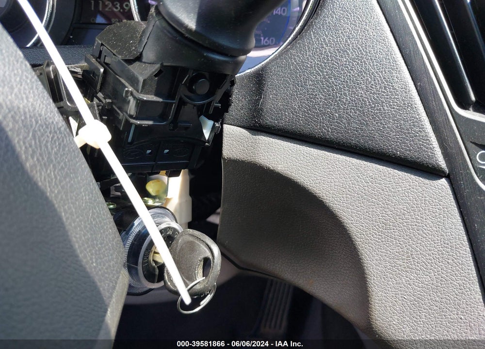 2014 HYUNDAI SONATA GLS VIN: 5NPEB4AC5EH818737