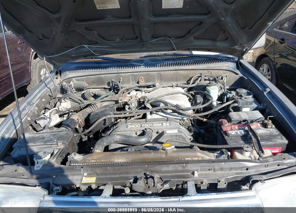 1998 TOYOTA 4RUNNER SR5 V6 VIN: JT3HN86R6W0146652