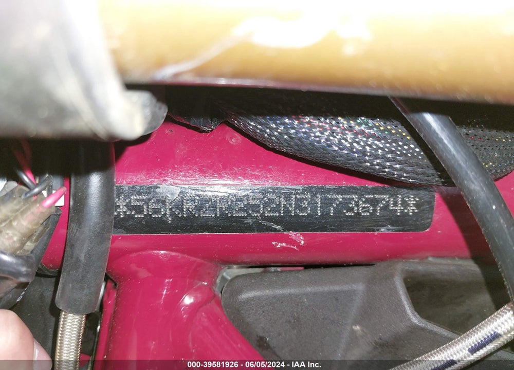 2022 INDIAN MOTORCYCLE CO. FTR R CARBON VIN: 56KRZR252N3173674