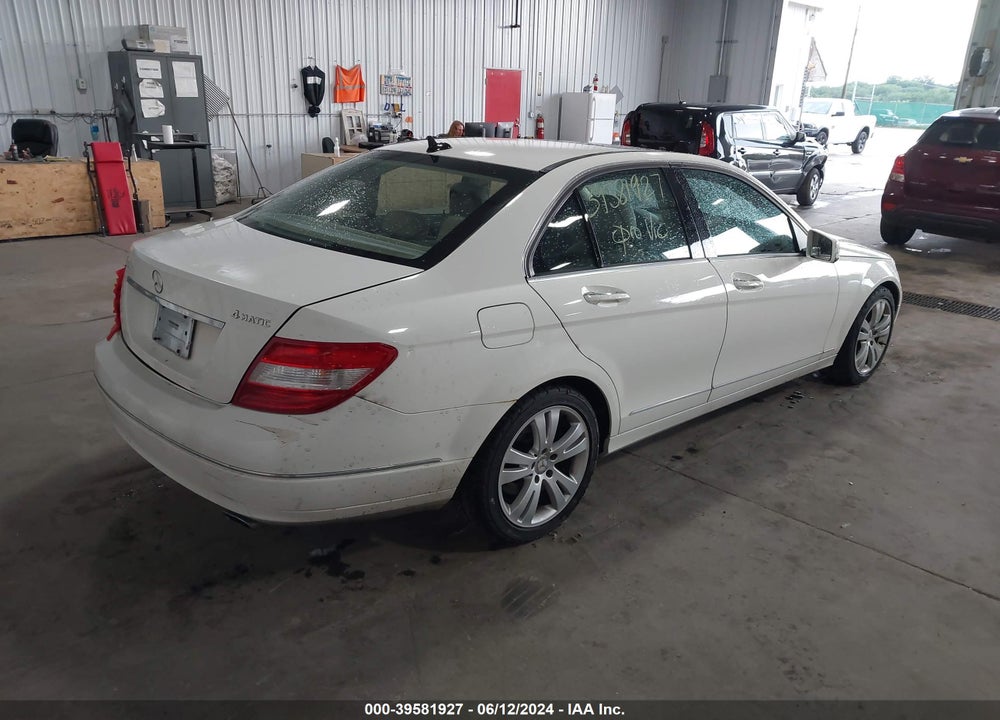 2010 MERCEDES-BENZ C 300 LUXURY 4MATIC/SPORT 4MATIC VIN: WDDGF8BB2AF472246