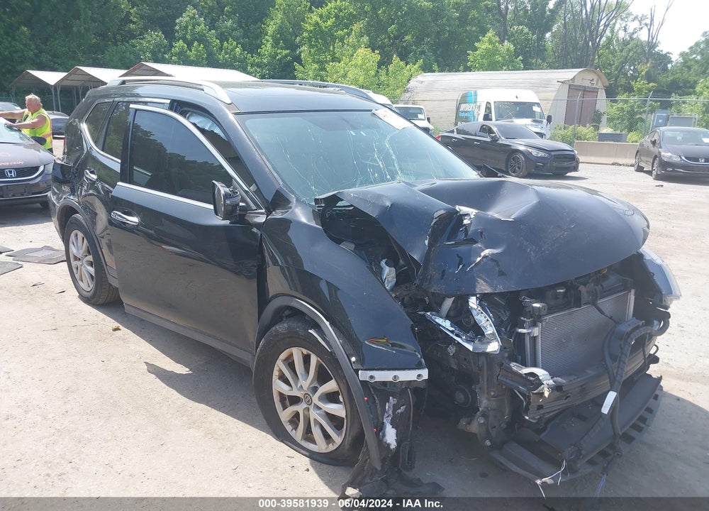 2017 NISSAN ROGUE SV VIN: 5N1AT2MV1HC747870