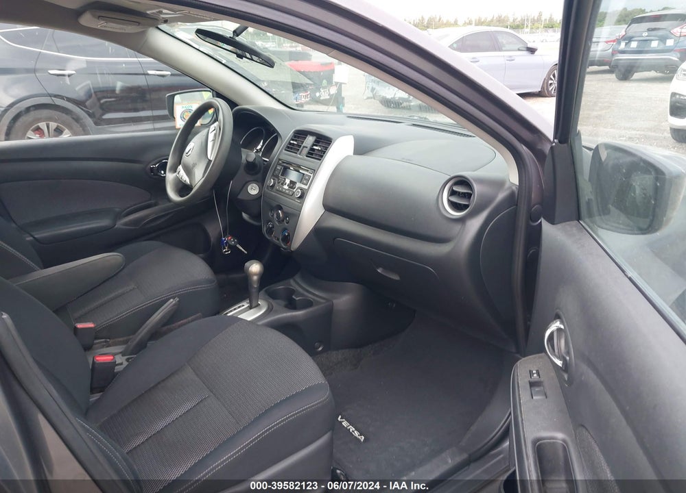 2016 NISSAN VERSA 1.6 SV VIN: 3N1CN7AP2GL835438