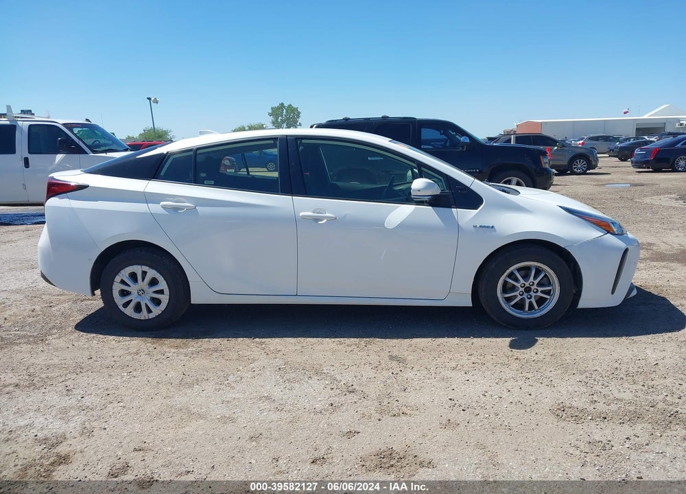 2021 TOYOTA PRIUS LE VIN: JTDKAMFU1M3143356