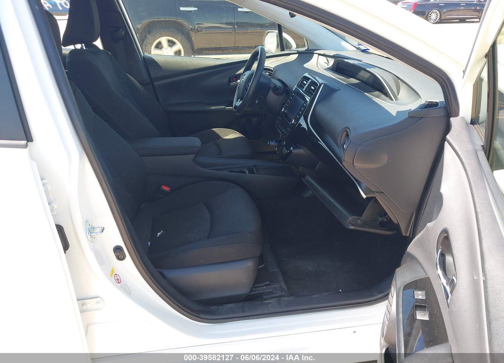 2021 TOYOTA PRIUS LE VIN: JTDKAMFU1M3143356