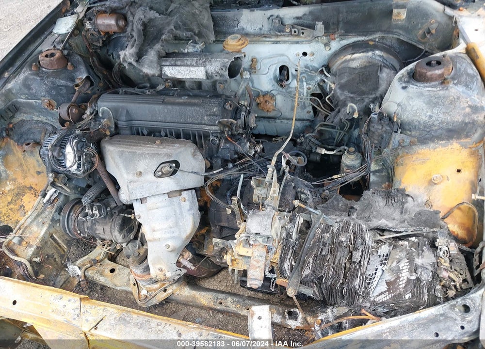 1996 TOYOTA CAMRY DX/LE VIN: 4T1CG12K4TU702098