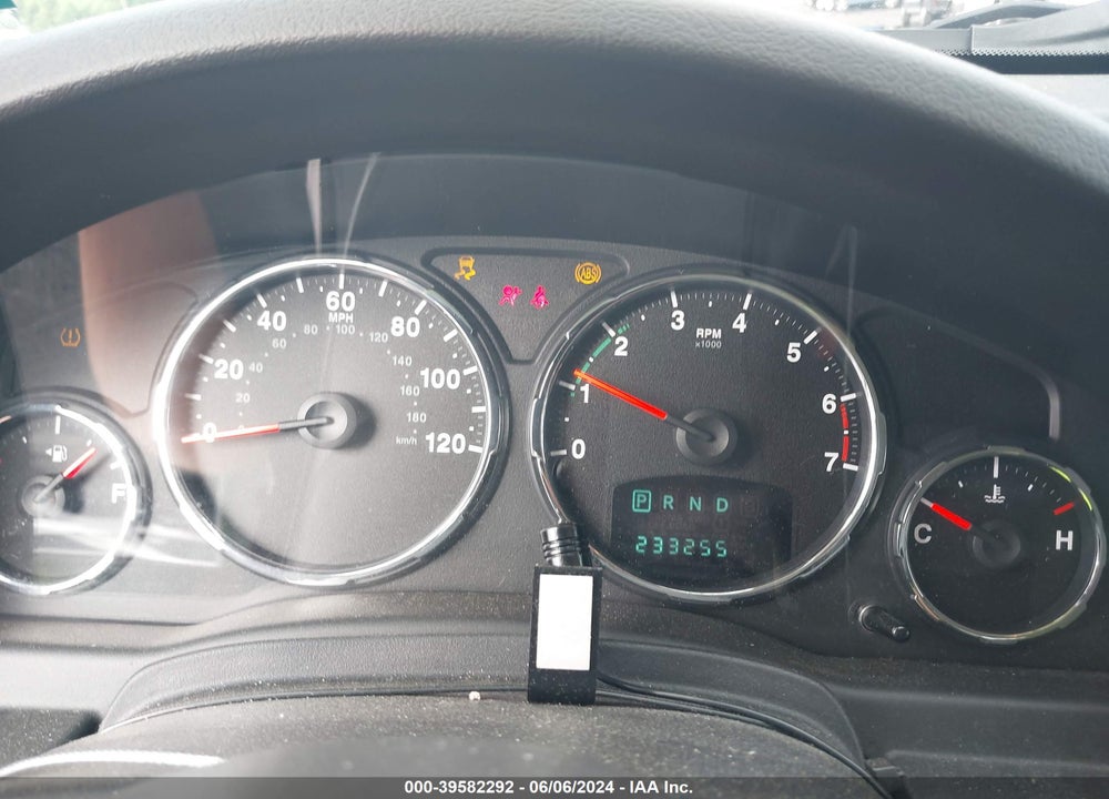 2011 JEEP LIBERTY VIN: 1J4PN2GK1BW594529