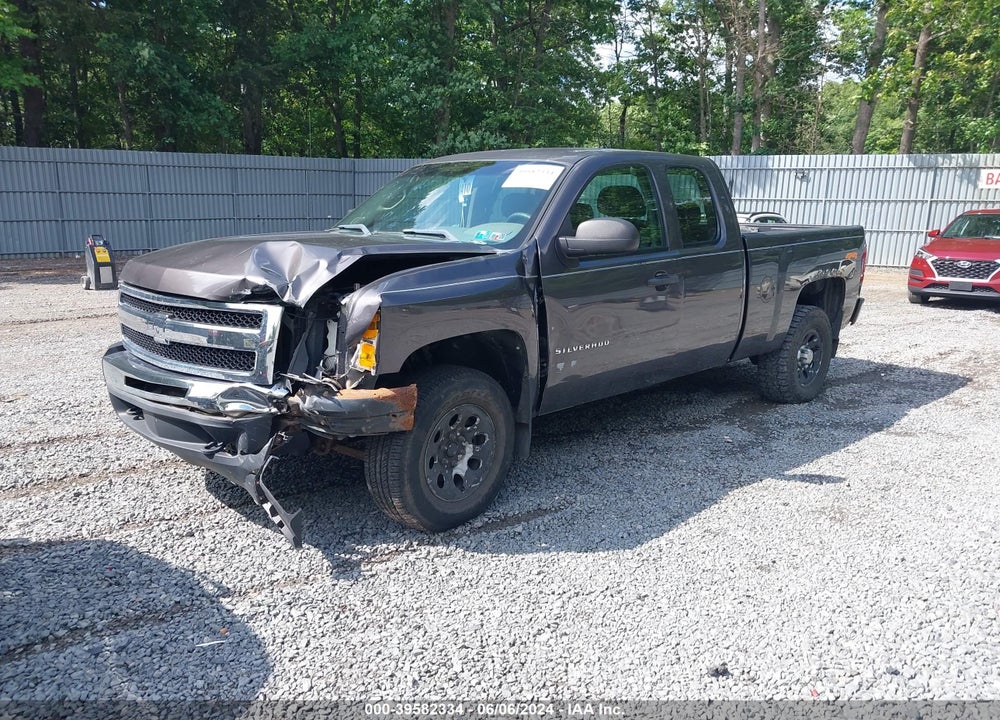 2010 CHEVROLET SILVERADO 1500 WORK TRUCK VIN: 1GCSKPEA7AZ114085