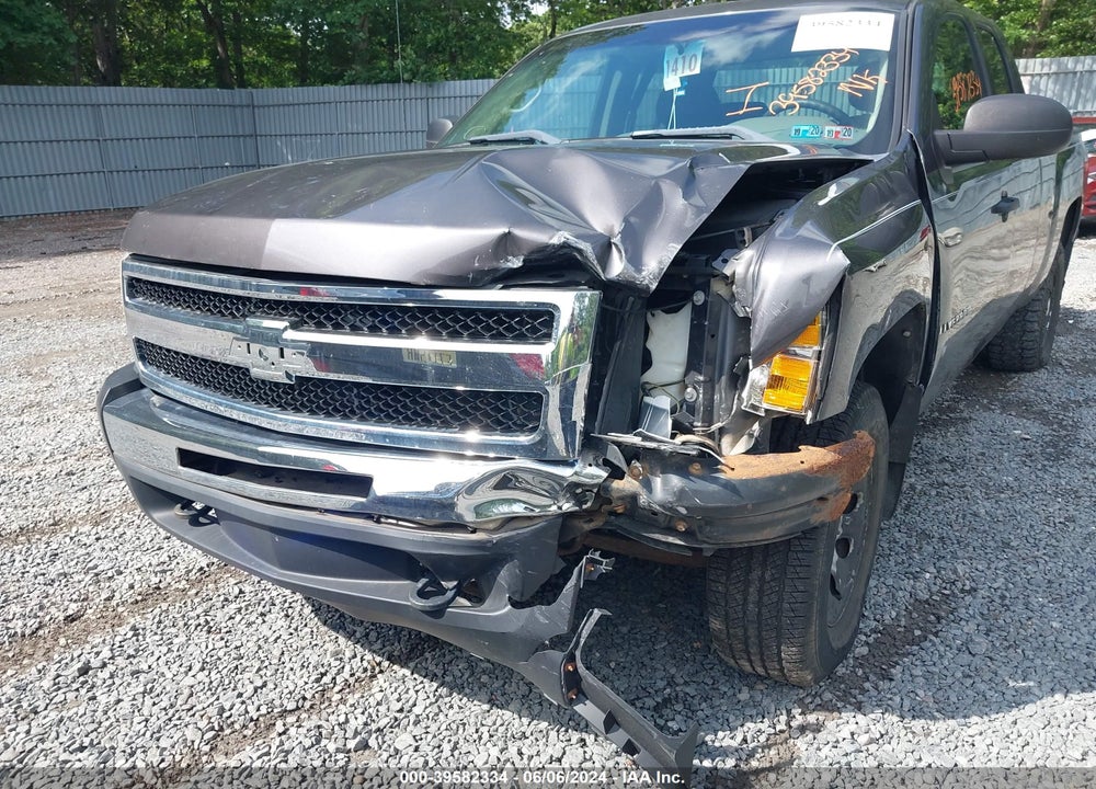 2010 CHEVROLET SILVERADO 1500 WORK TRUCK VIN: 1GCSKPEA7AZ114085